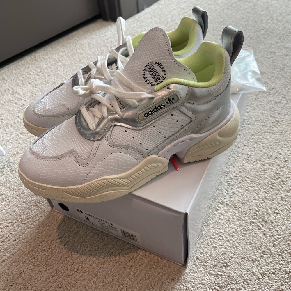 NIB ADIDAS SNEAKERS SUPERCOURT RX WOMEN 8